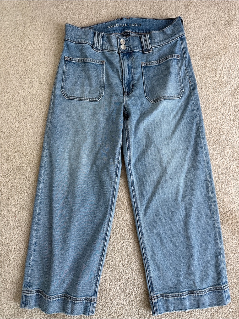 American Eagle Light Wash Wide-Leg Capri Cropped Stove Pipe Pants 6 Short AE AEO